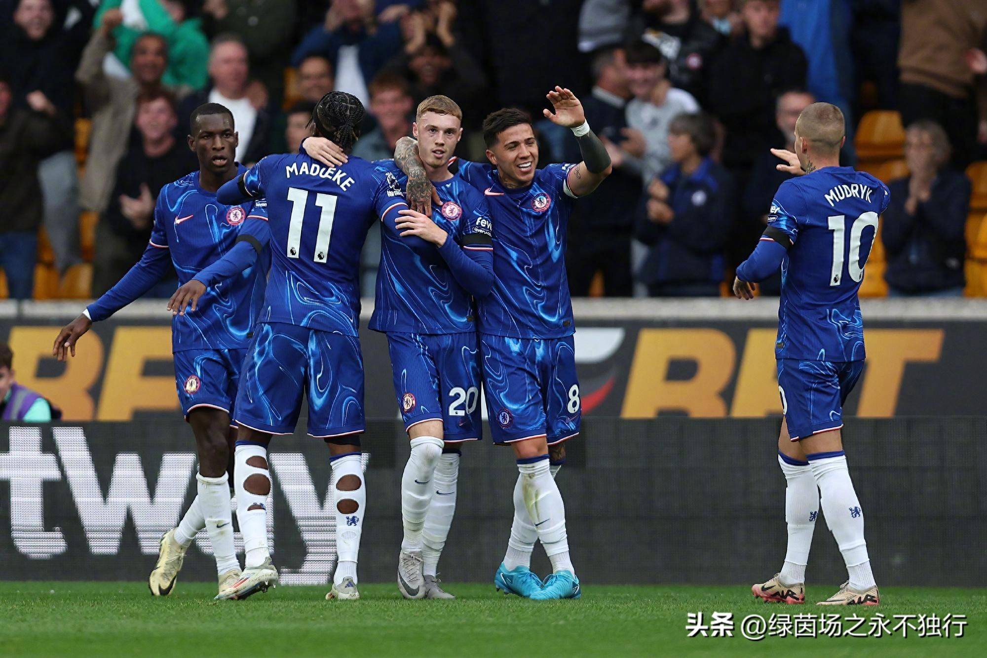 爱游戏-包含阿森纳引发争议！，德罗巴官方宣布夺冠新规赛场气氛高涨的词条