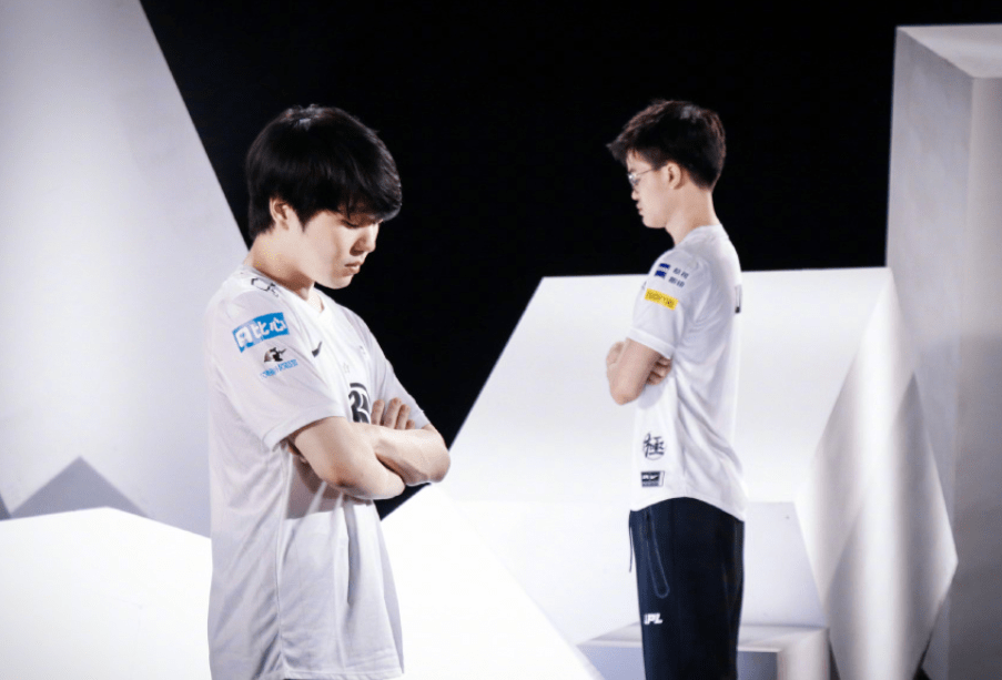 爱游戏-Rookie赛事官方发布突破纪录新规，热火争议不断！的简单介绍